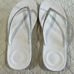 Like new Fit Flop sandals